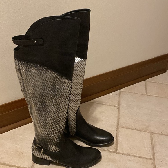 VERA GOMMA WOMEN’S BLACK/SILVER LEATHER BOOTS SIZE 38 - Picture 2 of 15